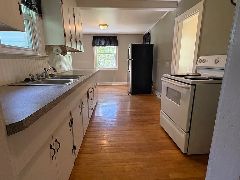 176 Ashaway Rd #A — Photo 3