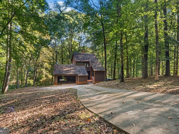 107 Sweetgum Dr, Lagrange, GA 30240
