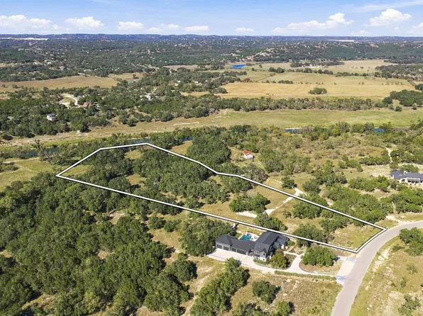 1942 Paradise Pkwy, Canyon Lake, TX 78133