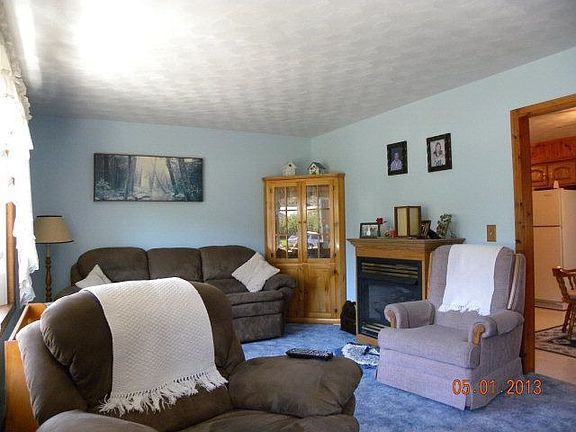 2nd image of 39 Wolcott Dr