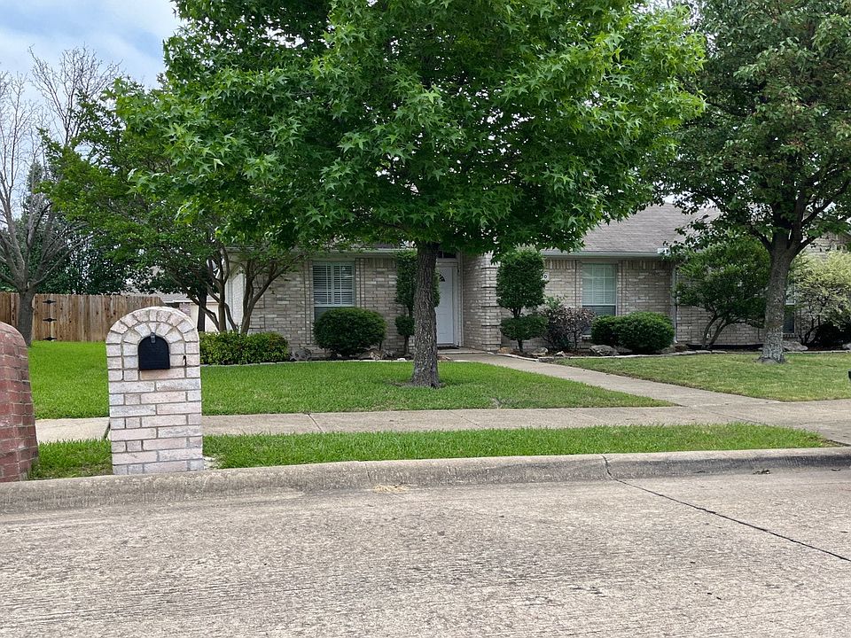 1st image of 7210 Maplewood Dr