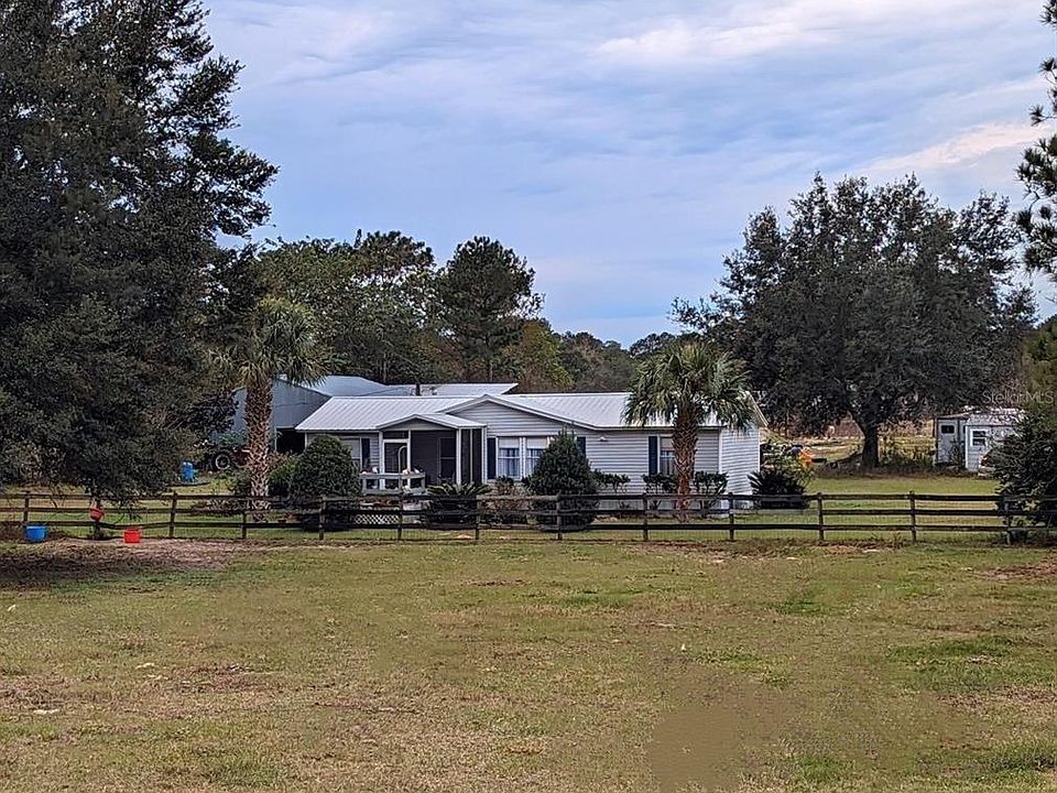 1st image of 8500 NE 41st Ct