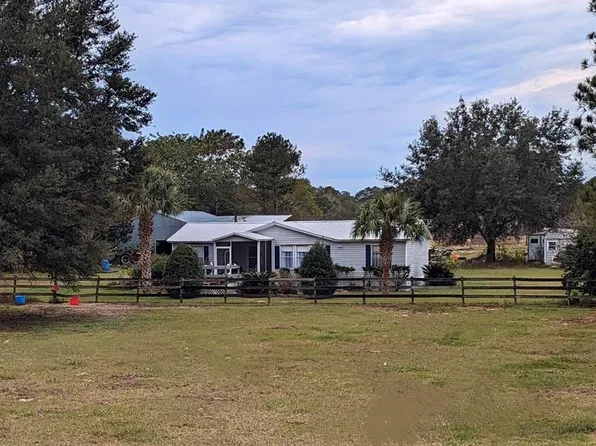 8500 NE 41st Ct, Anthony, FL 32617