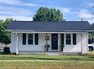 112 E Mill St, Elizabethton, TN 37643