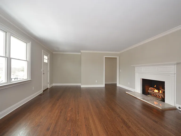 91 Maple St — Photo 17