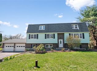 31 Colden Hill Rd, Newburgh, NY 12550