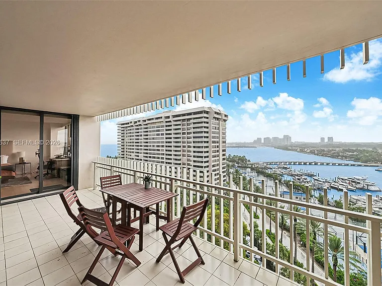 3 Grove Isle Dr #C1208 — Photo 8