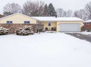 6068 Glenridge Rd, Youngstown, OH