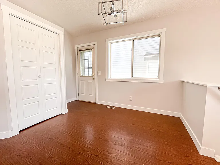 70 Martinbrook Line NE #UPPER — Photo 9