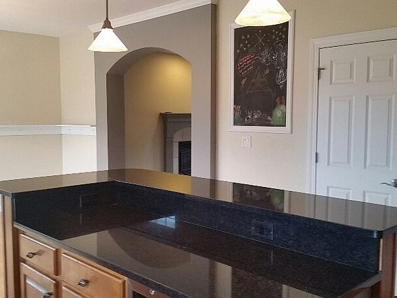 2nd image of 4017 Carlton Dr