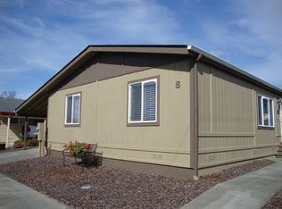 98045 Olsen Ln APT 8, Brookings, OR 97415