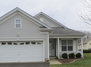 32 Wieczorkowski Ave, Parlin, NJ 08859