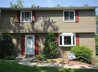2972 Amy Dr, South Park, PA