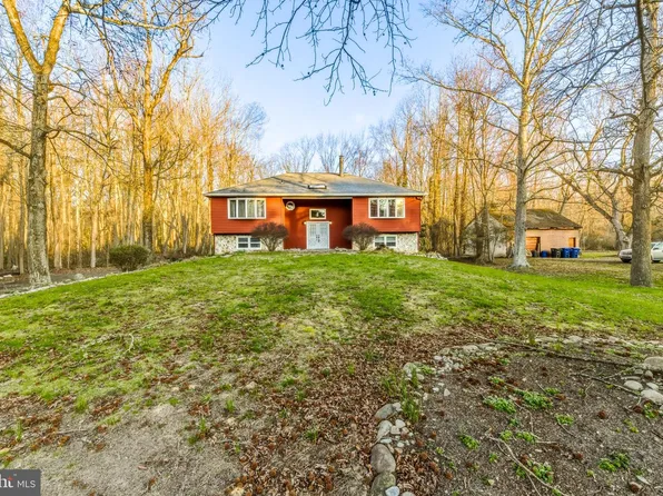 63 Skeet Rd, Medford, NJ 08055