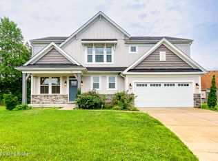 156 Goldeneye Ct, Shepherdsville, KY 40165