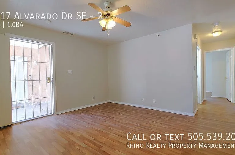 1017 Alvarado Dr SE #2 — Photo 3