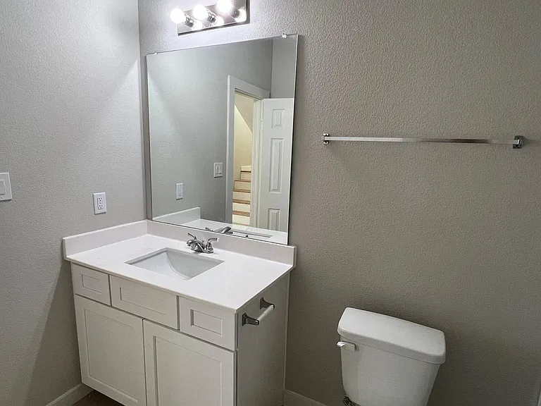 3409 Valley Vista Dr — Photo 15