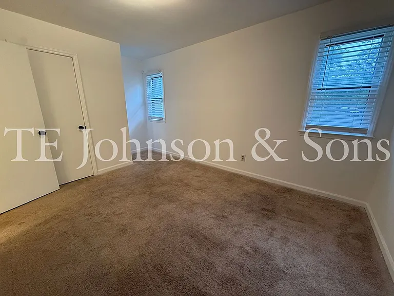 4309 Walnut Hollow Dr — Photo 26