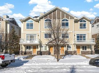 156 S Skyview Ranch Rd NE, Calgary, AB T3N0G3
