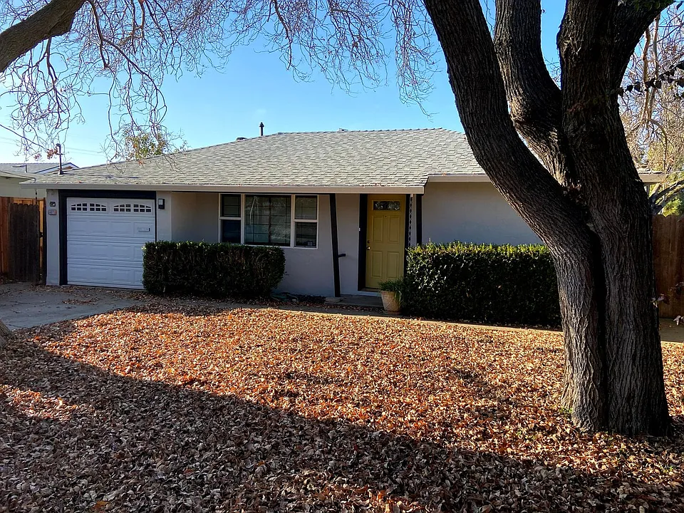 4817 Hansen Ave