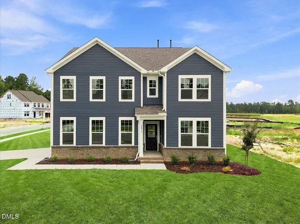 1420 Green Cypress Dr, Zebulon, NC 27597