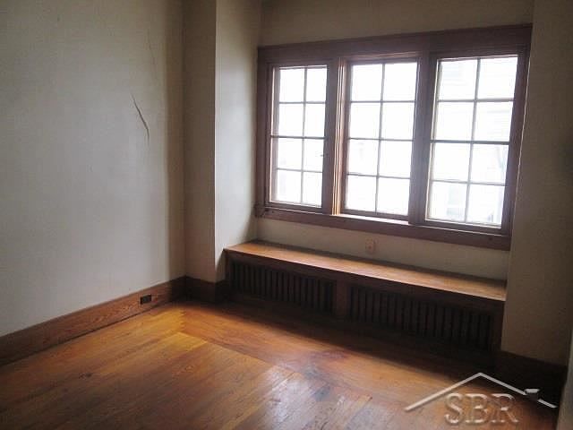 1st image of 411 S Porter St