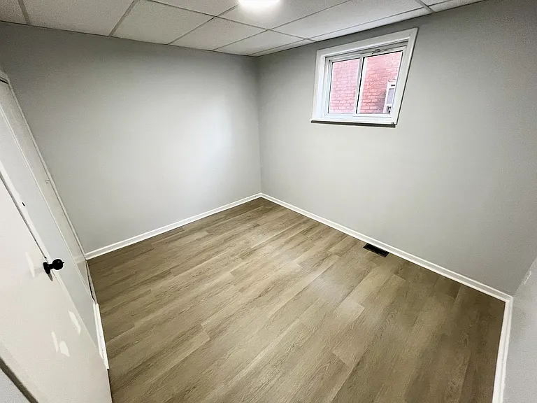 1011 Albert Rd #1 — Photo 9