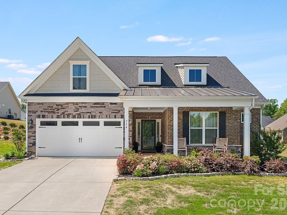1st image of 714 Sawgrass Ridge Ct