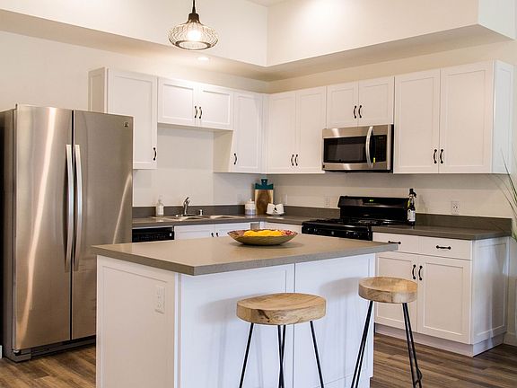 5th image of 14339 Whittier Blvd APT 324
