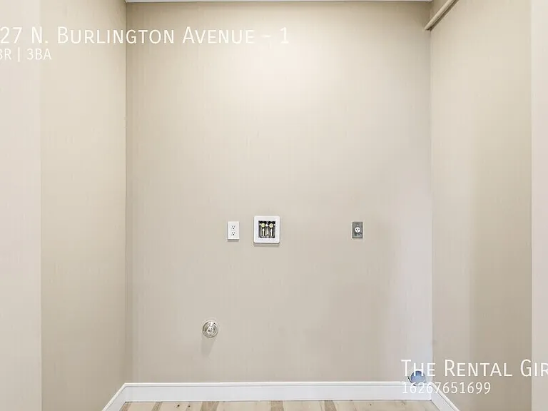 227 N Burlington Ave #1 — Photo 17