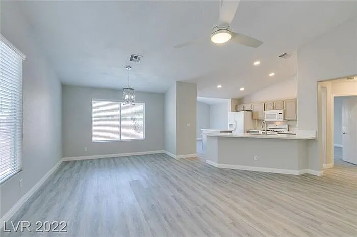 3610 Quail Creek Dr — Photo 7