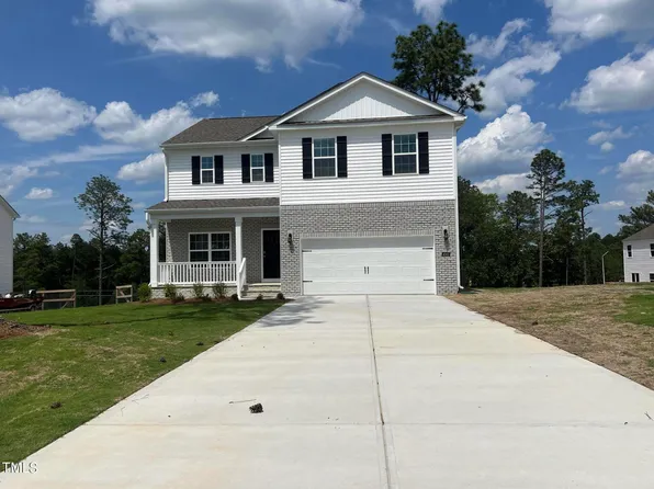 3025 Platinum Cir, West End, NC 27376
