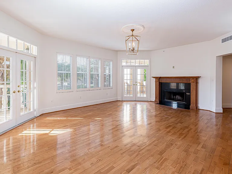 147 Interlachen Ave #202 — Photo 15