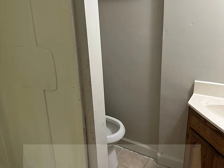 8406 E 92nd Pl — Photo 18