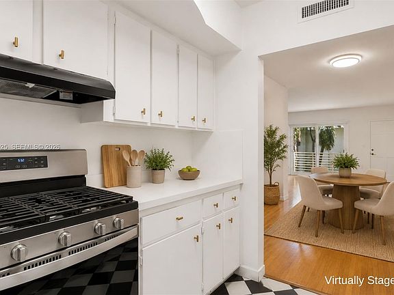 5th image of 1101 98th St APT 5