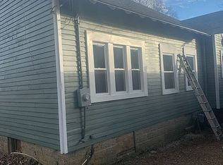 242 E Main St, Hanover, IN 47243