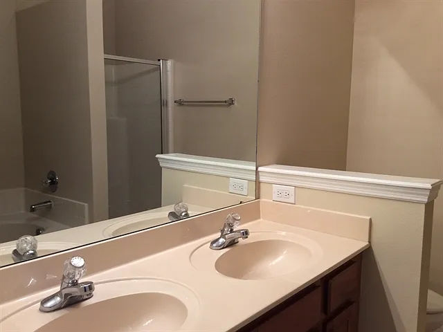 1659 Canoe Creek Falls Dr — Photo 8