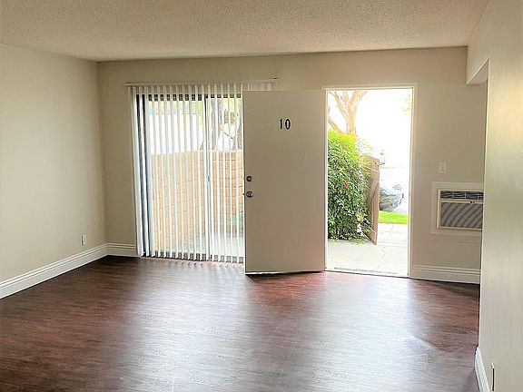 4th image of 721 Cordova St APT 10