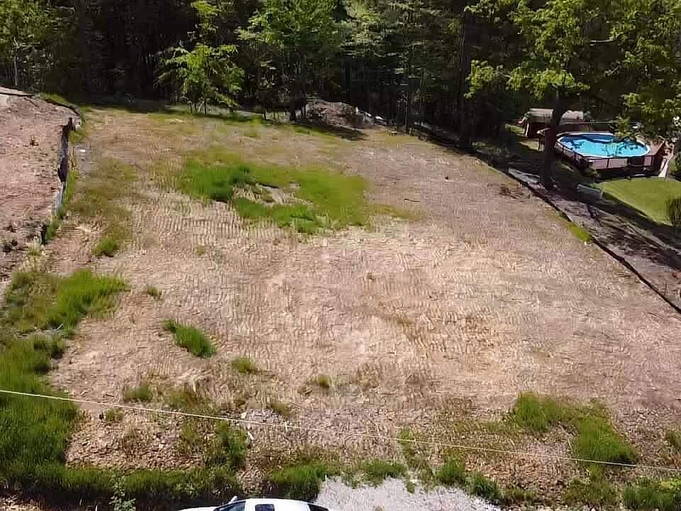2nd image of 19 Bomont Ave