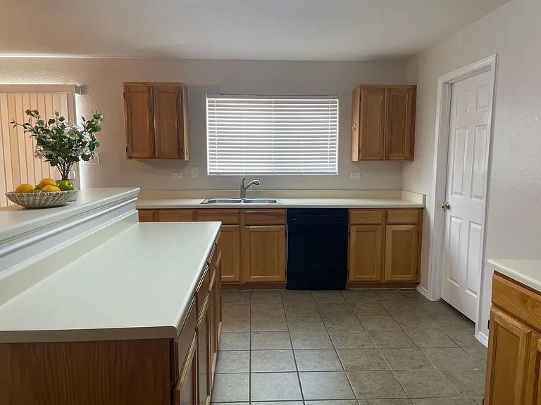 2135 Lima Loop — Photo 5