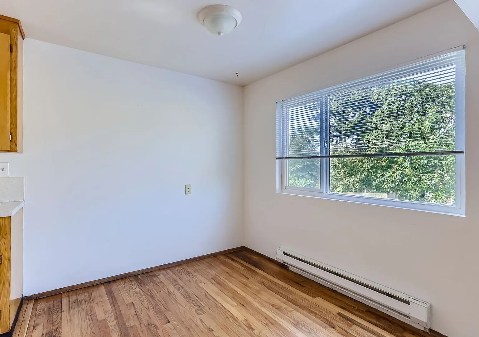 Evergreen Manor — Photo 3