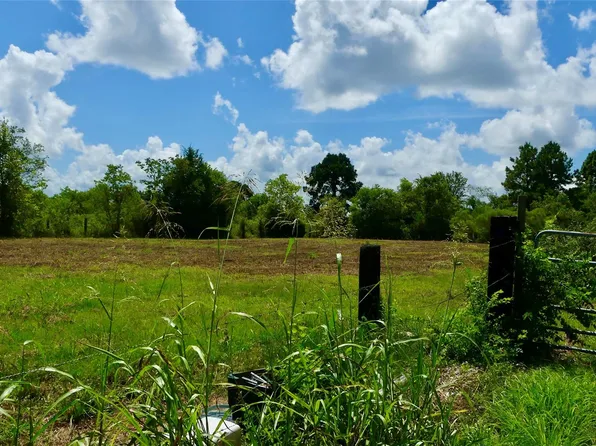 7806 McKeever Rd, Pearland, TX 77584