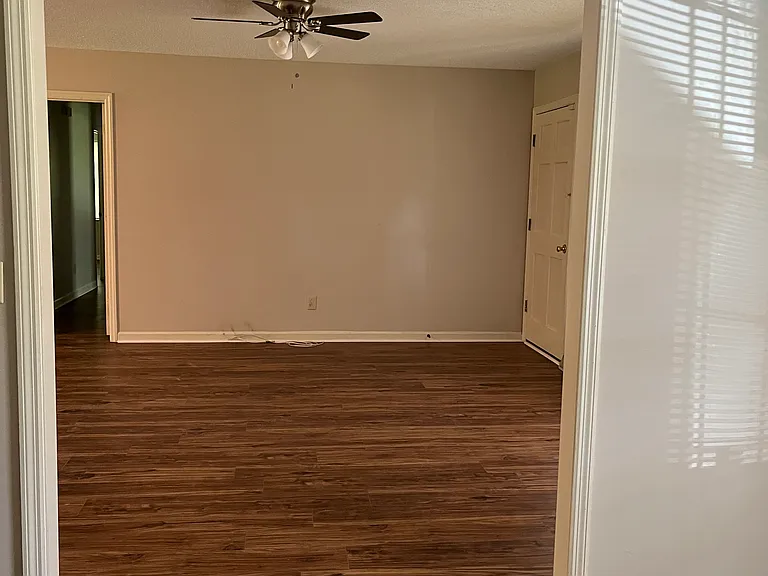18 Oakdale Dr — Photo 18
