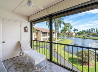 342 Pine Ridge Cir APT B-2, Greenacres, FL 33463