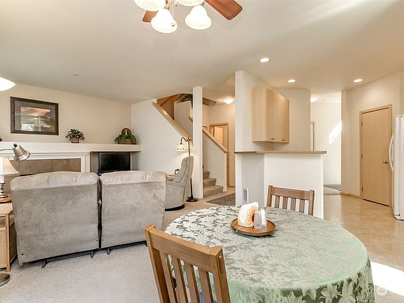 5th image of 6213 Kennedy Avenue SE #A