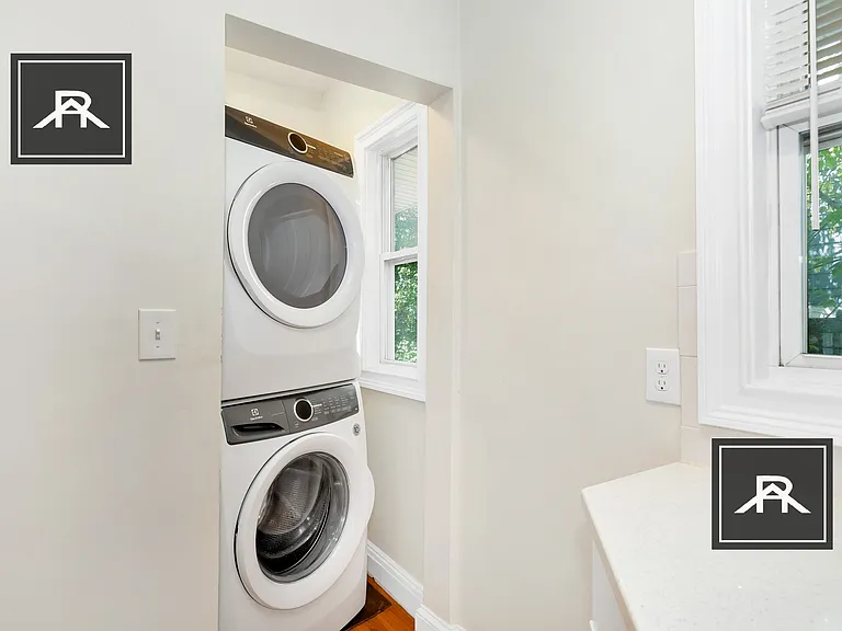 11-13 Winter Hill Rd #1 — Photo 19