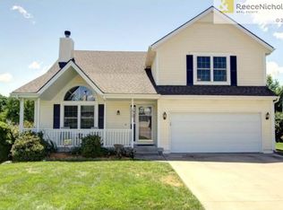 1713 SE 11th St, Lees Summit, MO 64081
