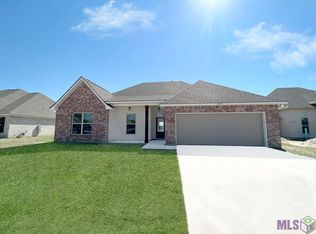 4737 Bayou Plantation Dr, Addis, LA 70710