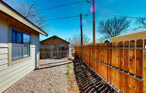 571 N 10th Pl Photo 1 571 N 10th Pl Photo 1