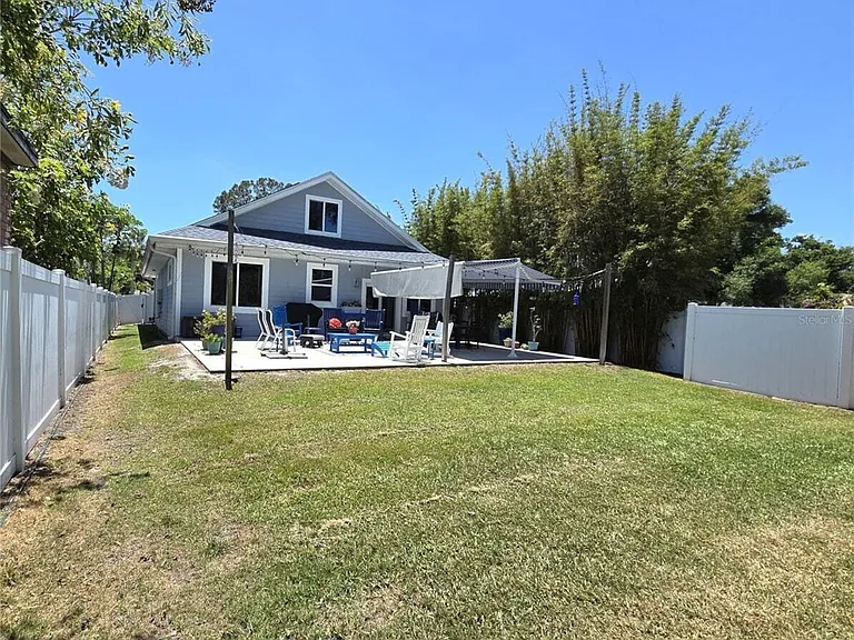 4325 78th Ln N — Photo 16